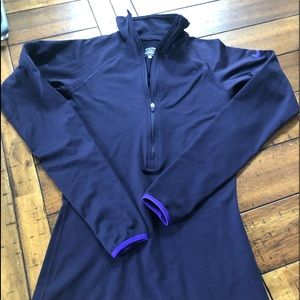 Nike Pro microfleece long sleeve zip top.
